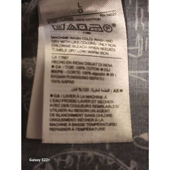 M24 Old Navy classic slim fit button shirt, navy circus carnival print Men's L - Picture 8 of 9